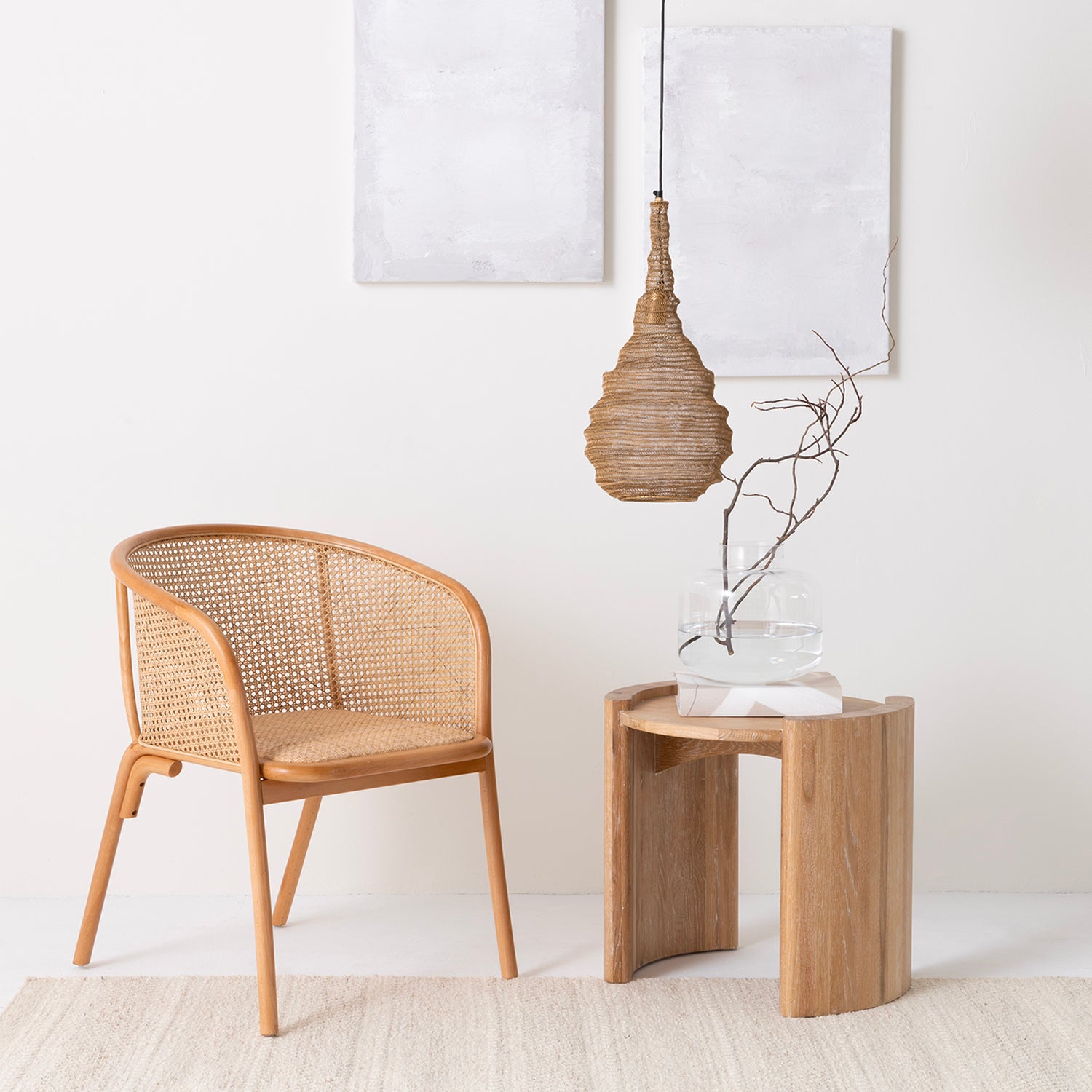 Minimalismo Cálido / Un espacio Acogedor - Form Design