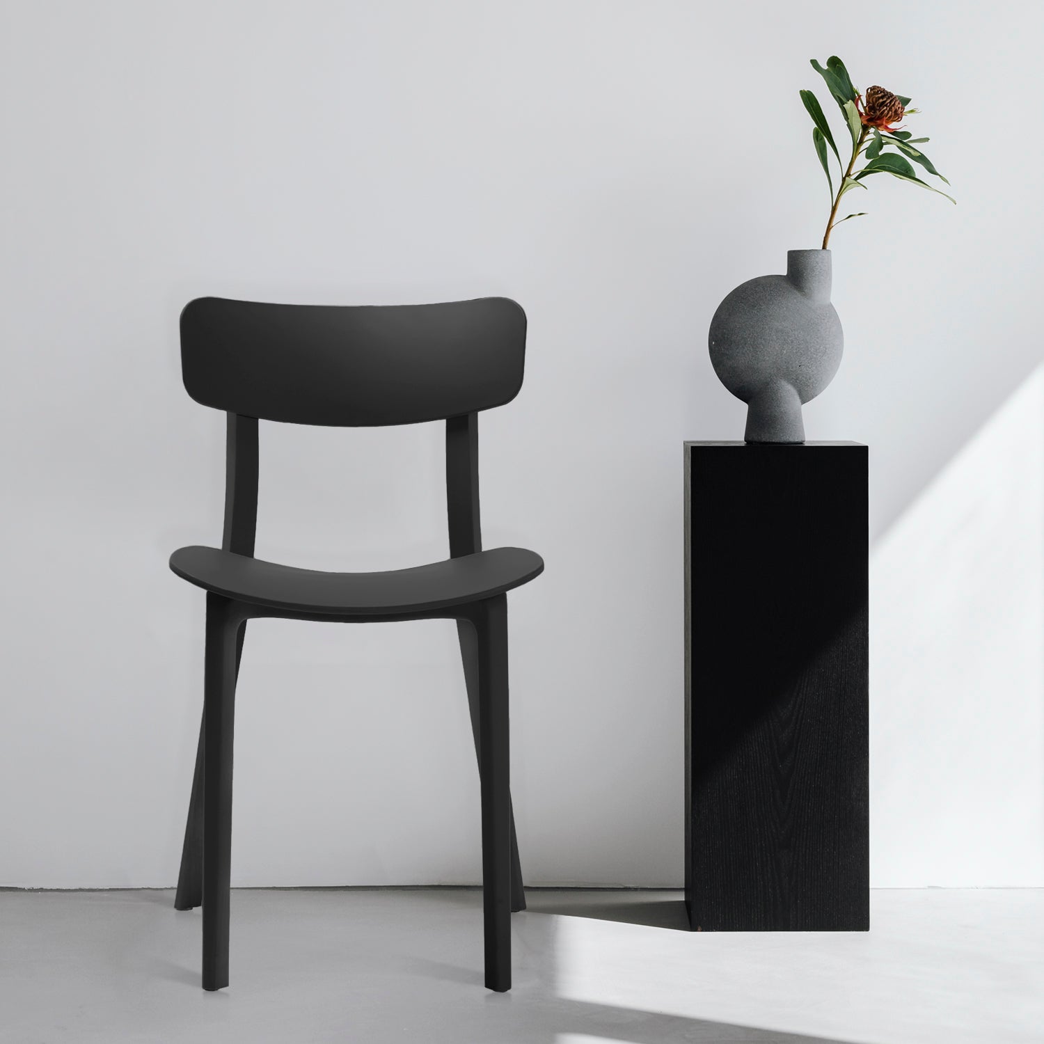Silla de Comedor Phil Negro - Form Design