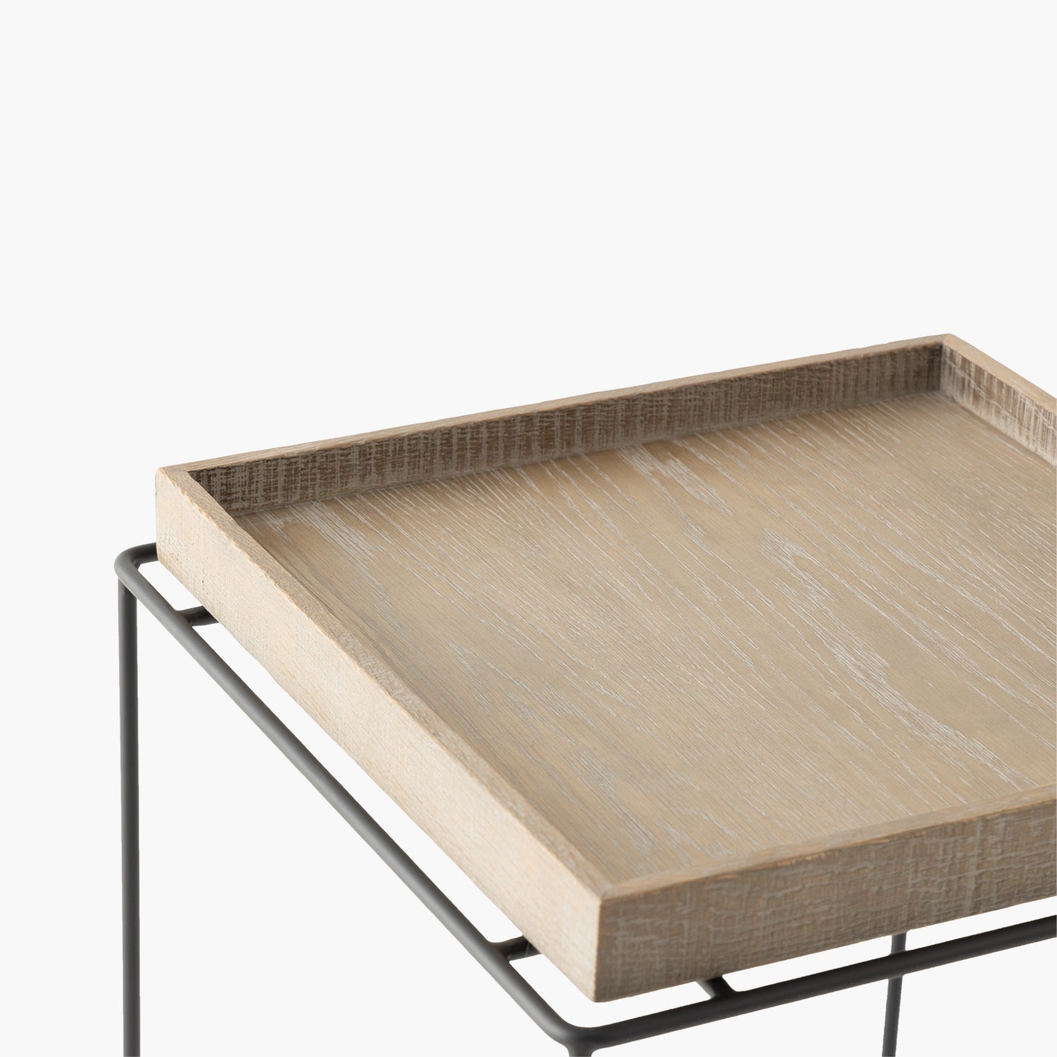 Mesa Lateral Danubio Roble Envejecido - Form Design