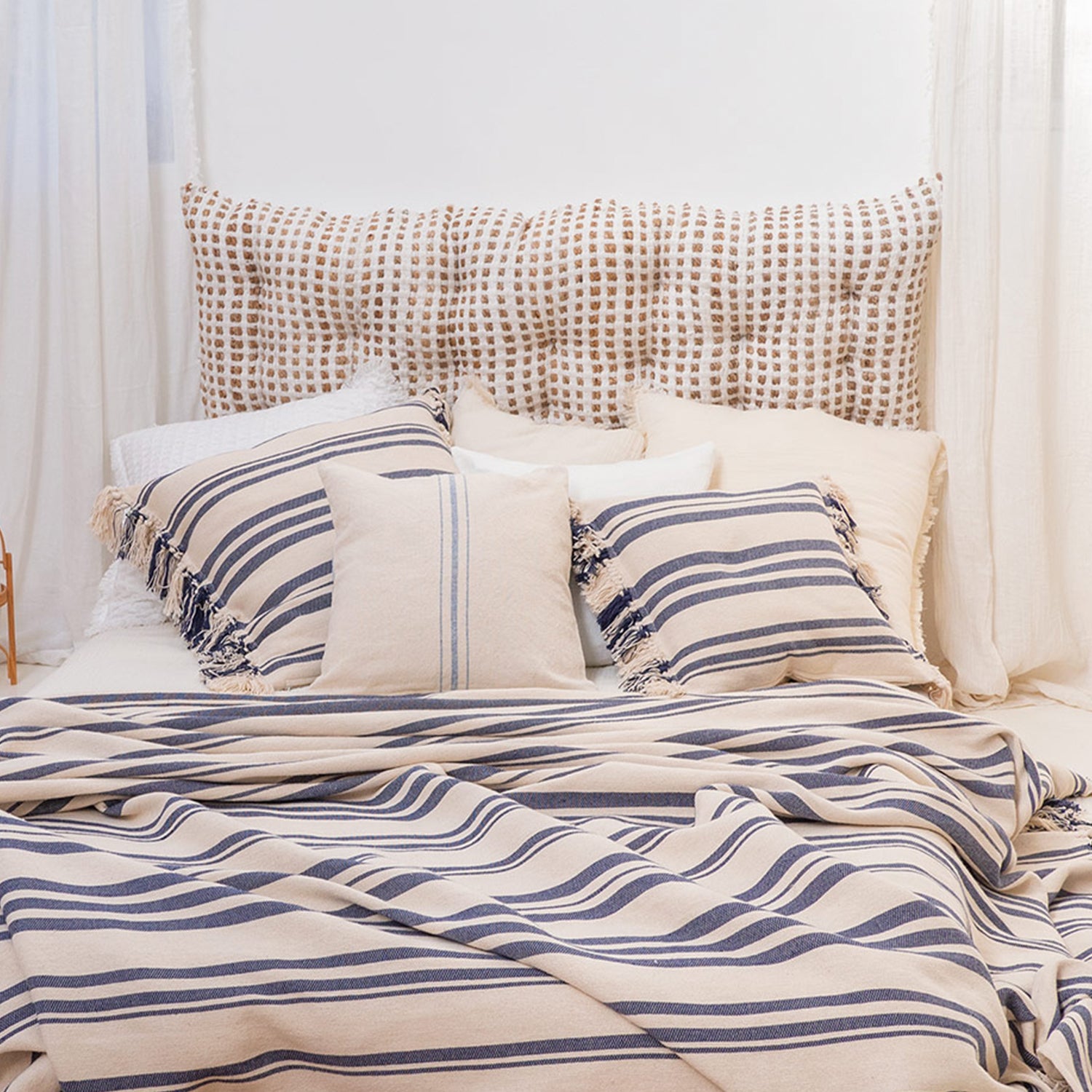 Respaldo de cama acolchado Fiesta 60x90 - Form Design