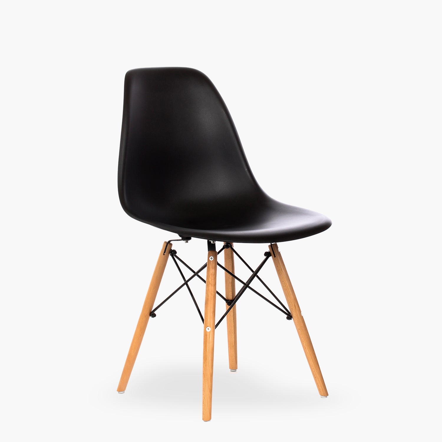 Silla DSW Réplica Eames Negro - Form Design