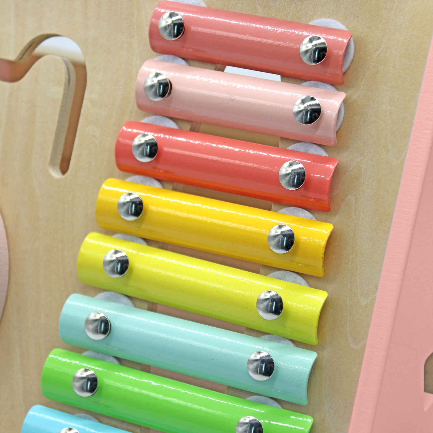 Andador Interactivo Infantil de Madera Martín Rosado - Form Design