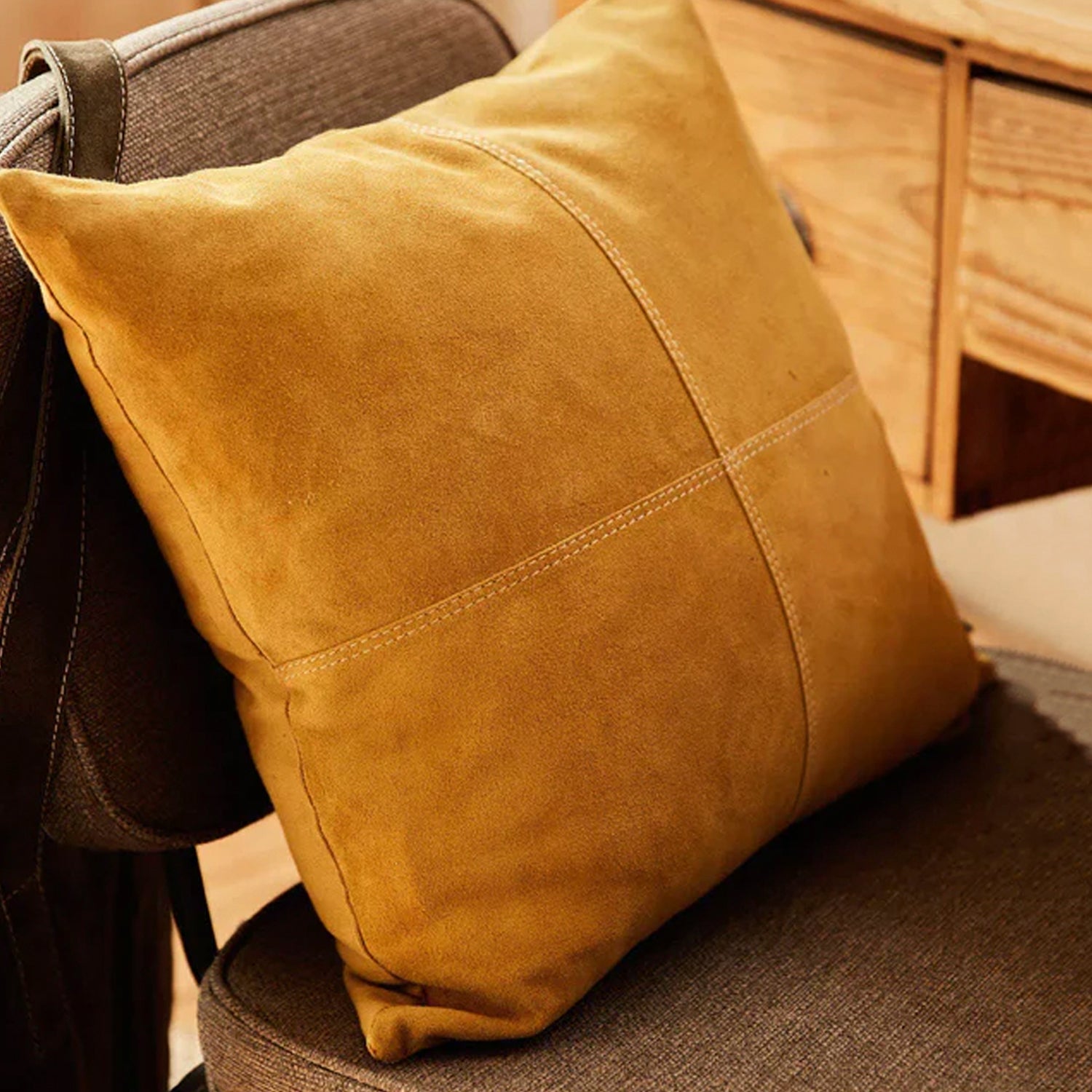 Funda Cojin Hamza 45x45 Mostaza - Form Design