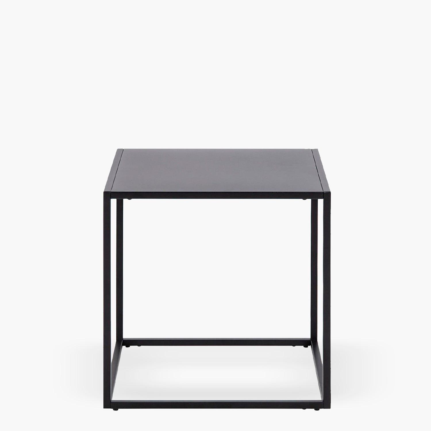 Mesa lateral Newton Negro - Form Design
