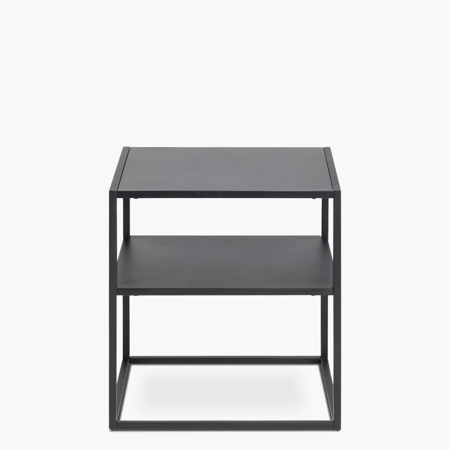 Mesa Lateral Newton con repisa Negro - Form Design