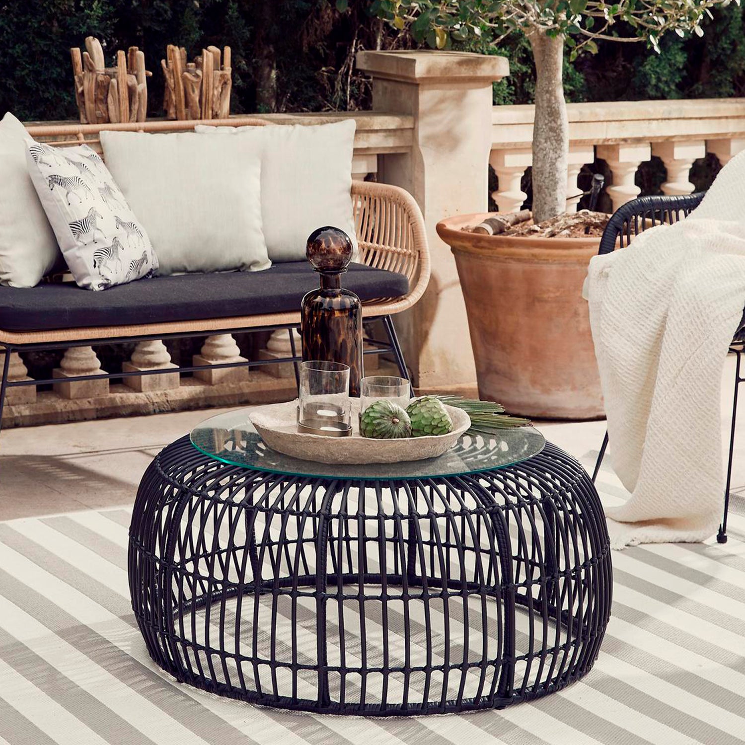 Mesa de Centro ratan sintetico Creta Negro - Form Design