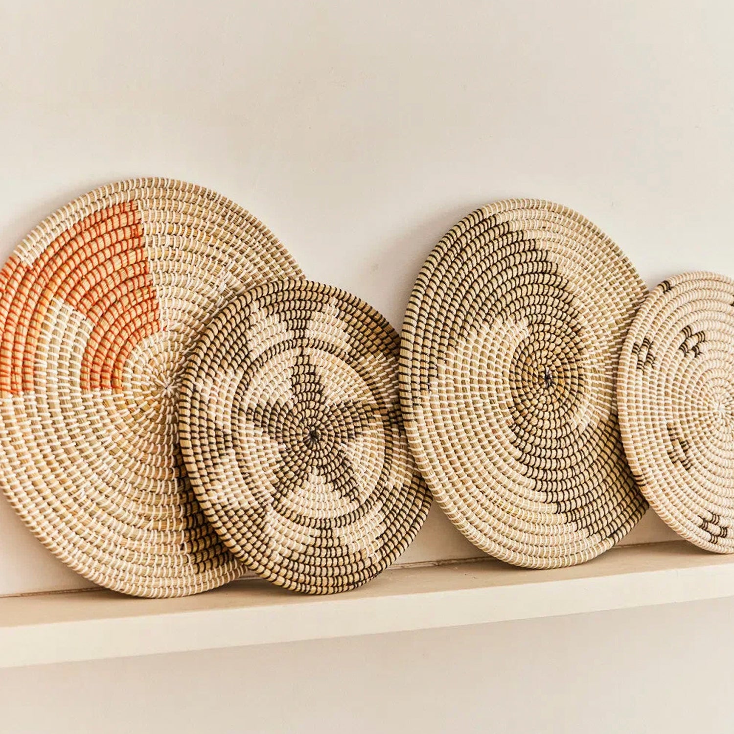 Plato Decorativo Pared Amiyad Multicolor 40D