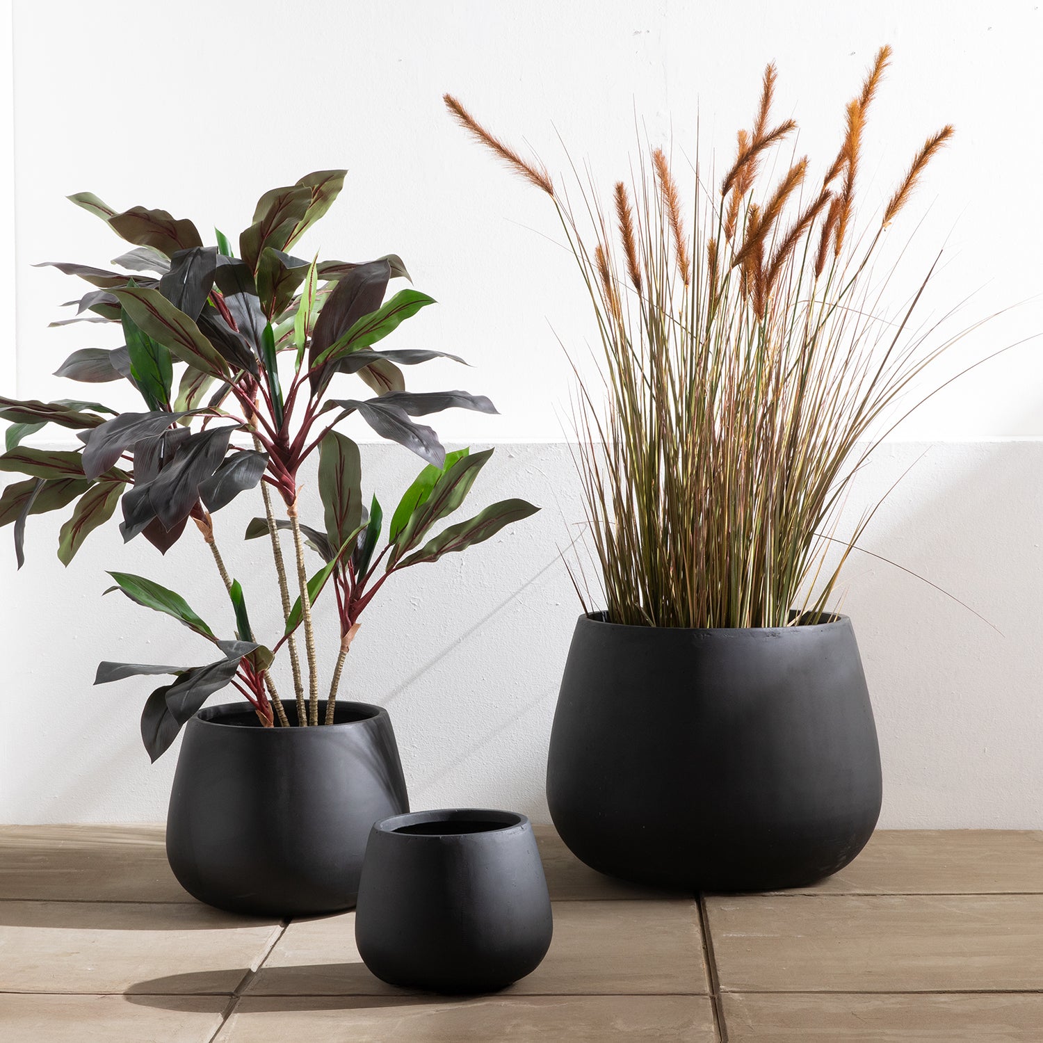 Macetero Aysen 25 Negro