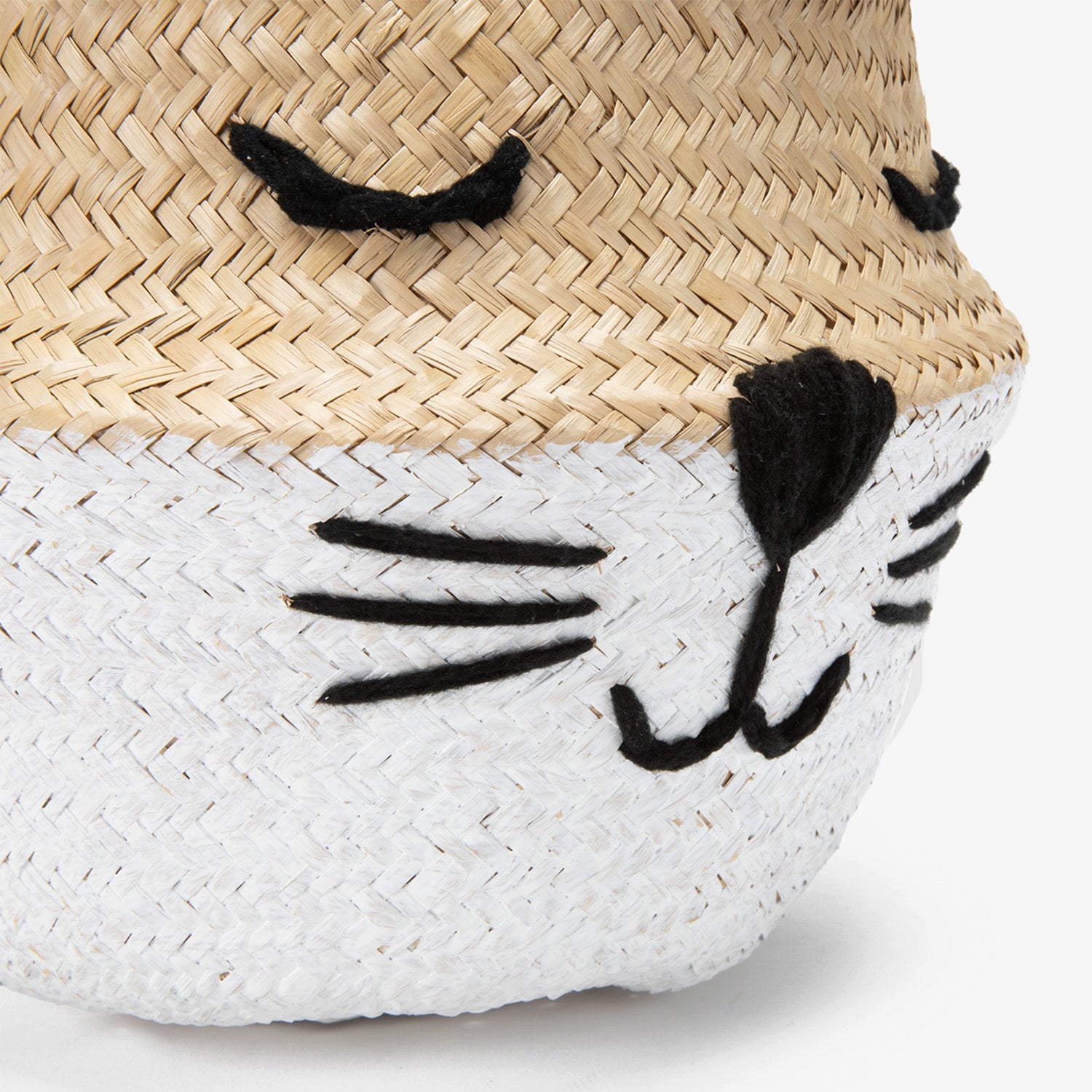 Canasto Roger S - Form Design