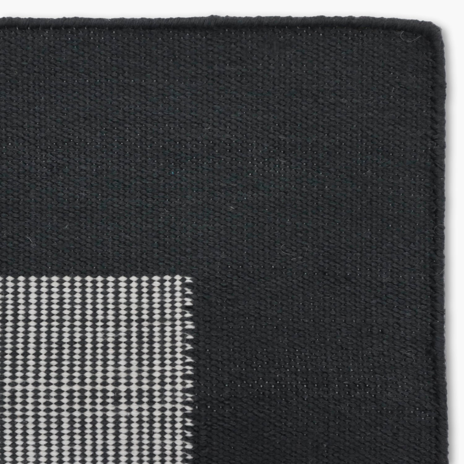 Alfombra Terraza Varadero 170x240 Negro - Form Design