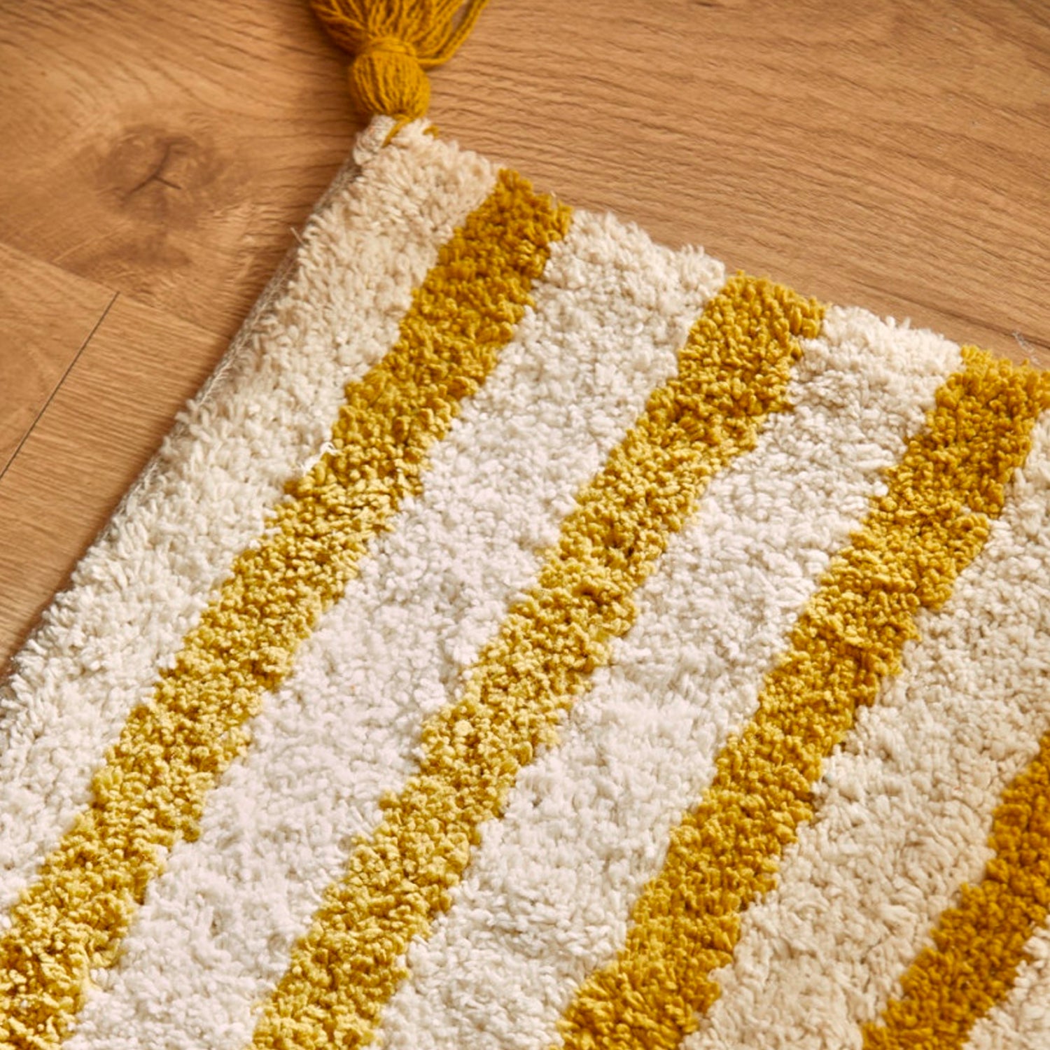 Alfombra Helios 50x70 Mostaza