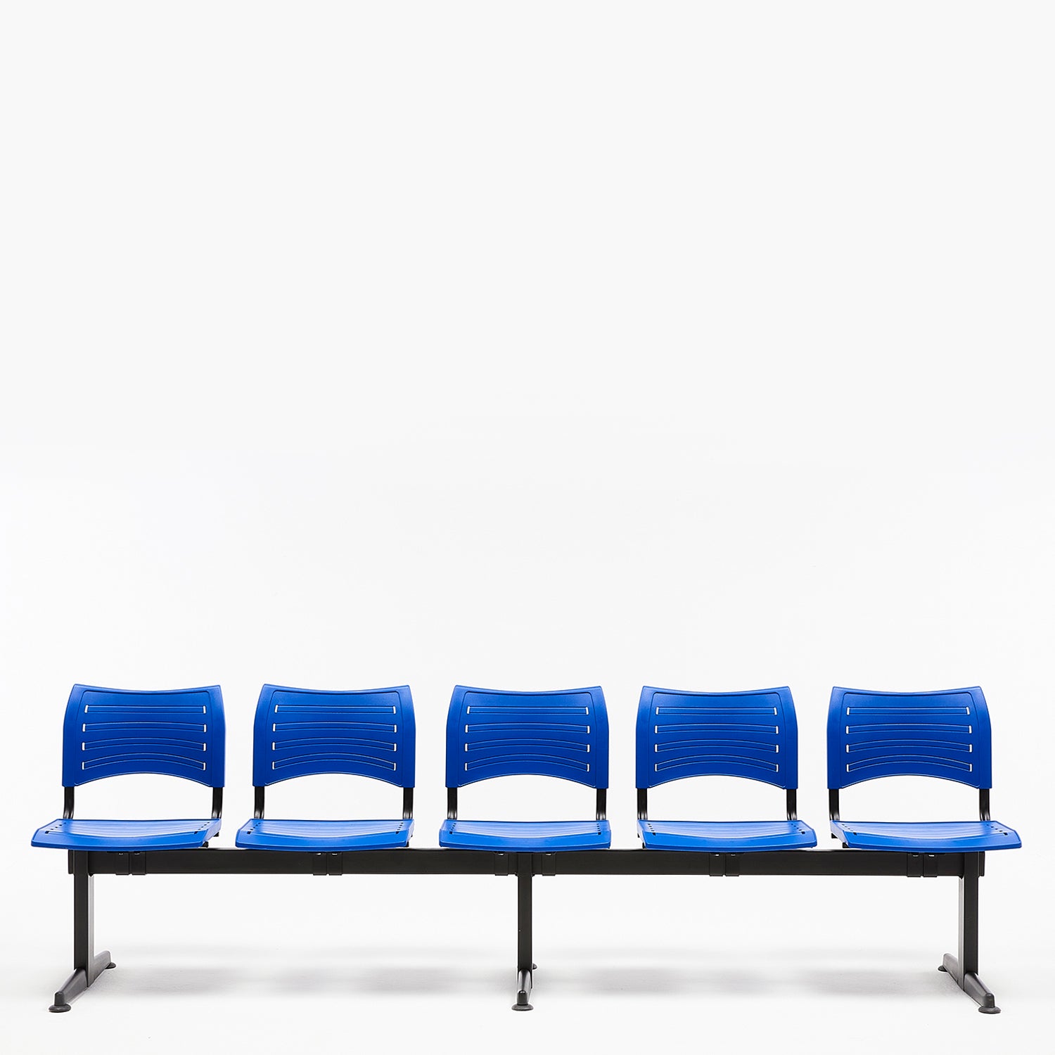 Banqueta Oficina Pata Recta Spring PP 5C Azul Base Negro - Form Design