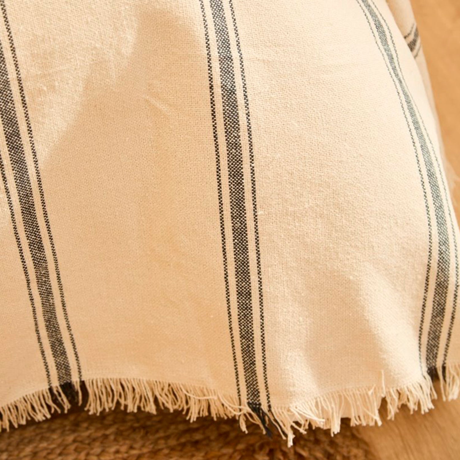 Colcha Bari Gris Oscuro 240x260 (cama 2 plazas o Queen)