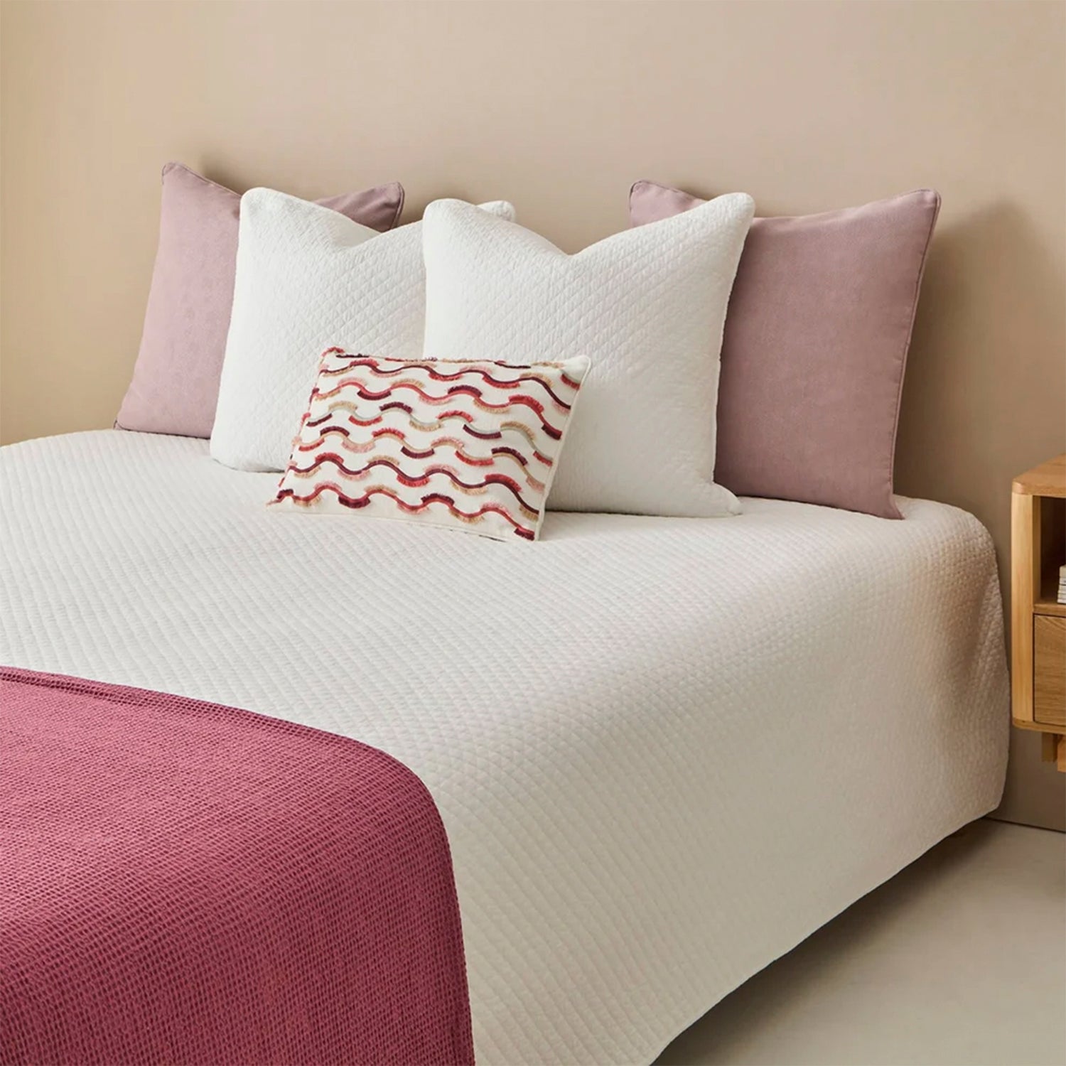 Colcha Cherancob 240x270 Blanco (Cama 2 Plazas o Queen)