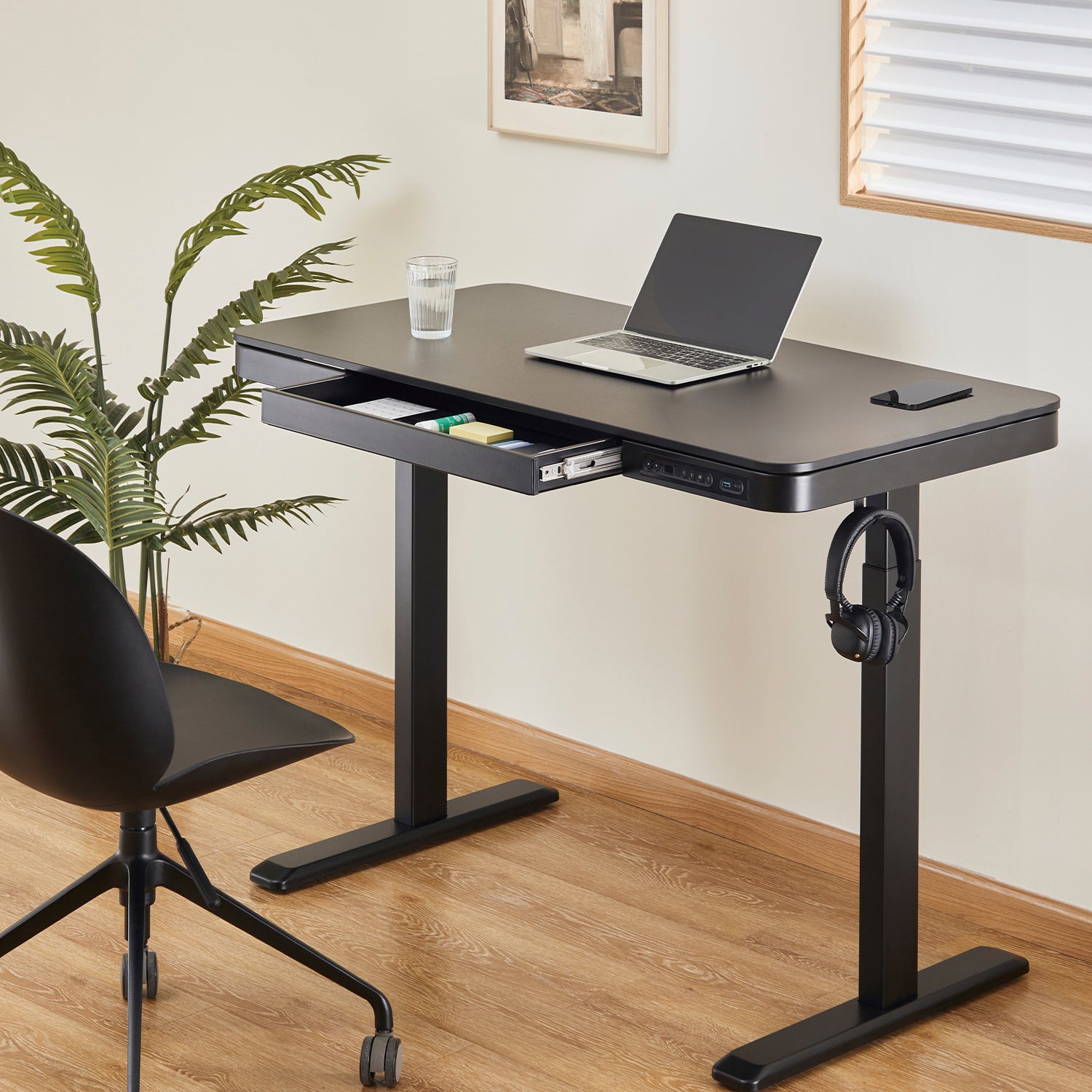 Escritorio Home Office Cosmo Eléctrico Pro Negro 118x60