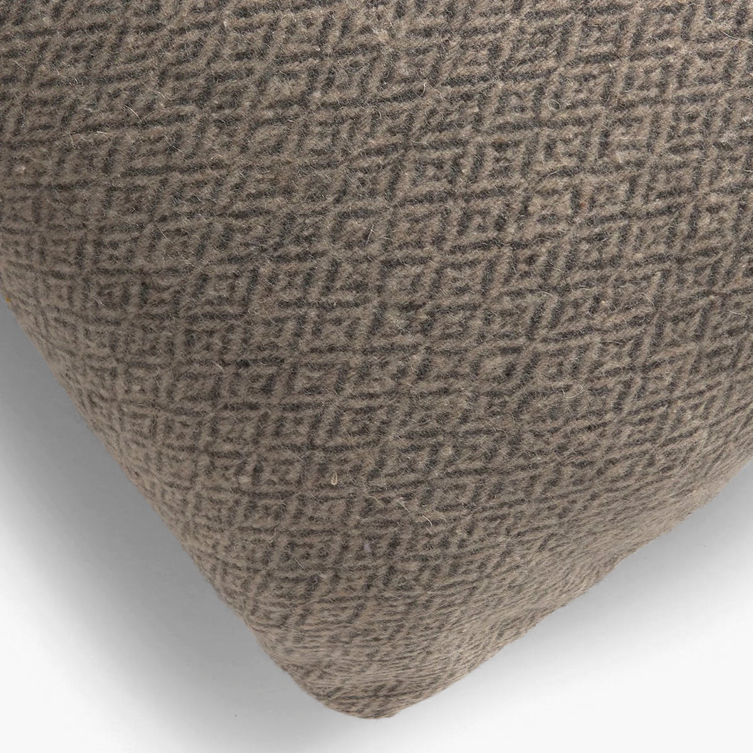 Funda Cojin Montana 45x45 Gris - Form Design