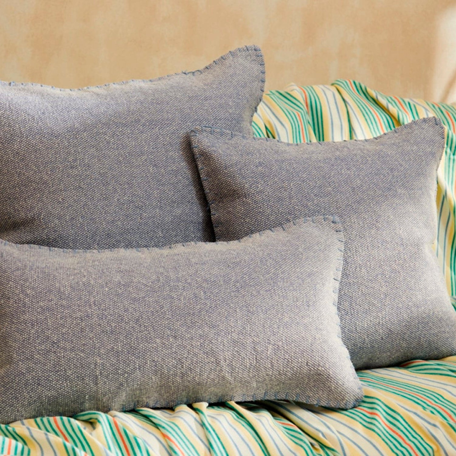 Funda Cojín Asana Azul 60x60