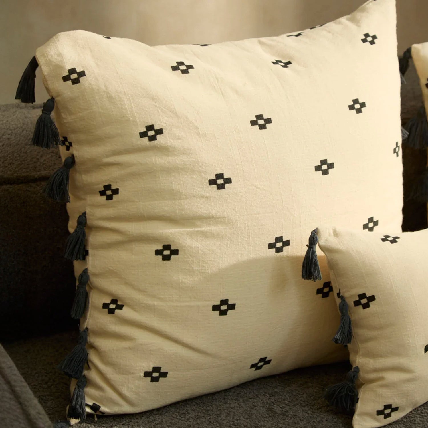 Funda Cojín Kobe 60x60 Crudo