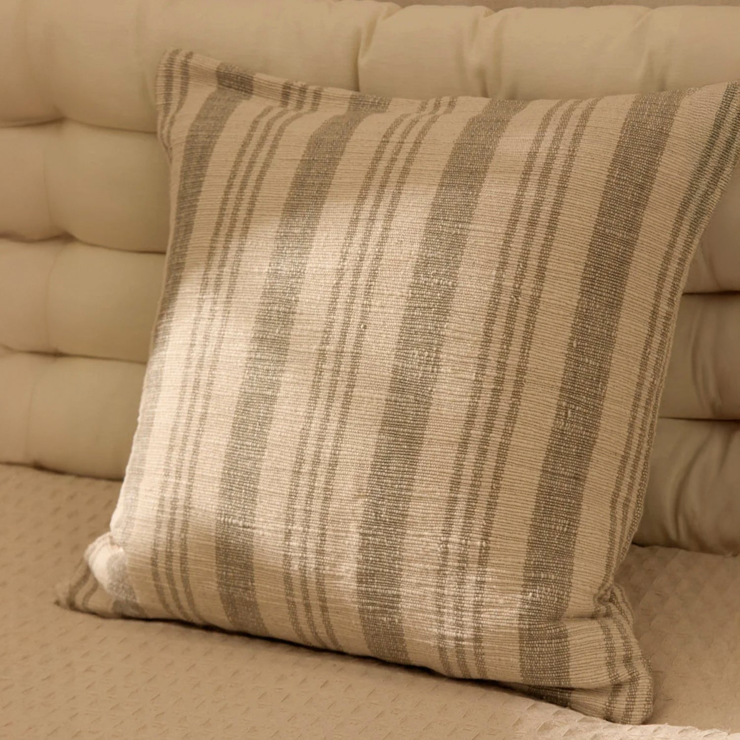 Funda Cojín Bacoli 45x45 Gris