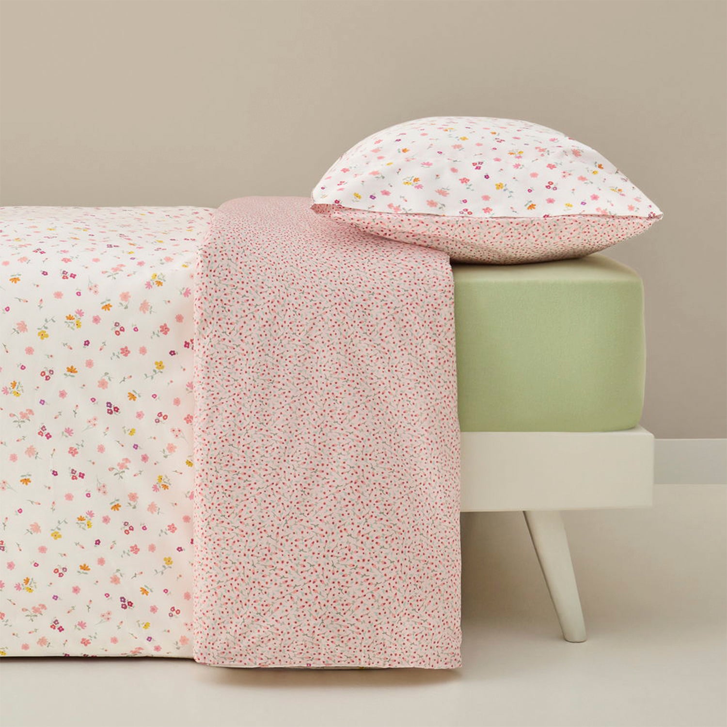 Funda Plumón Lolita 150x220 (Cama 1 Plaza)