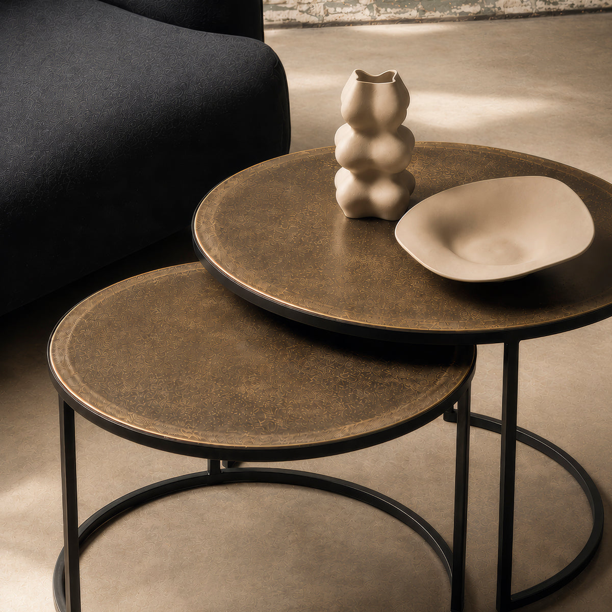 Mesa Nest Ozzy Bronce