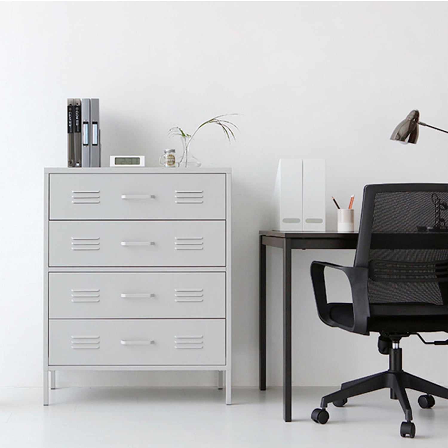 Cómoda Austin Metal