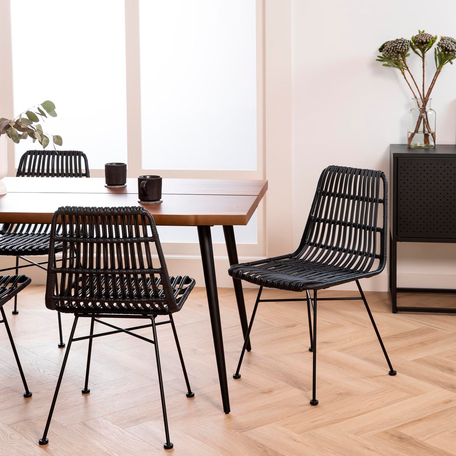 Silla Comedor ratan sintetico Creta Negro - Form Design
