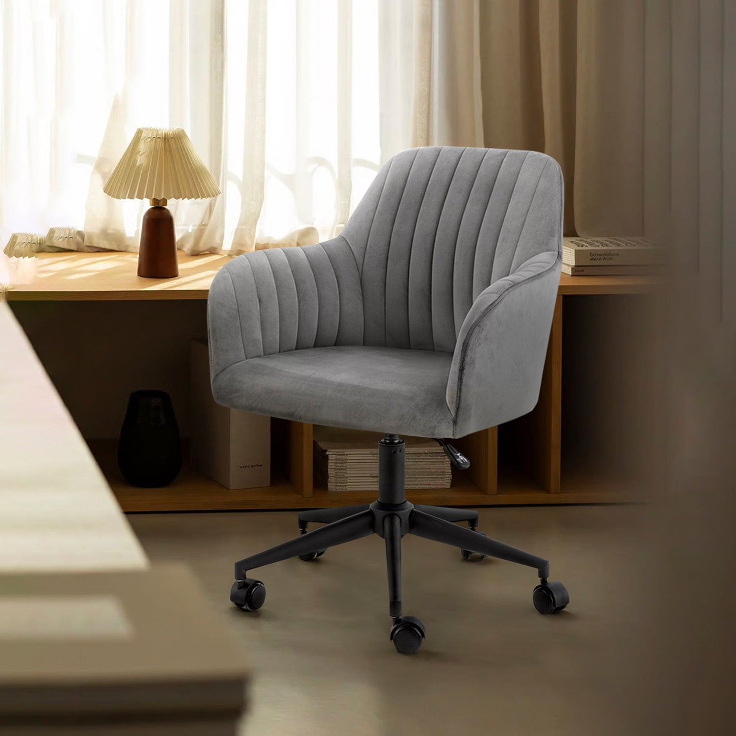 Diseño de oficinas pequeñas con enfoque en confort y productividad