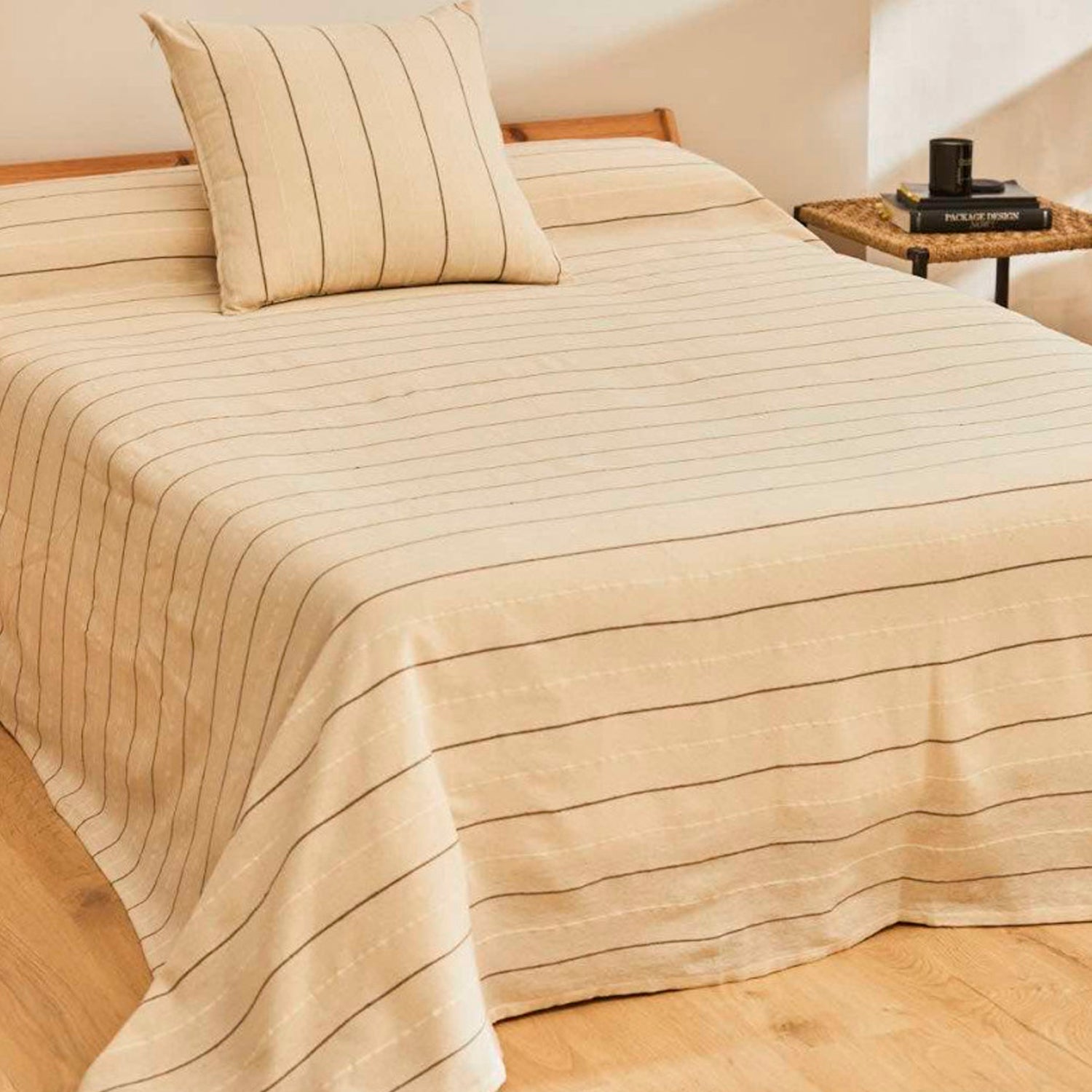 Cubrecama Chipat 240x260 (cama 2 plazas o Queen)