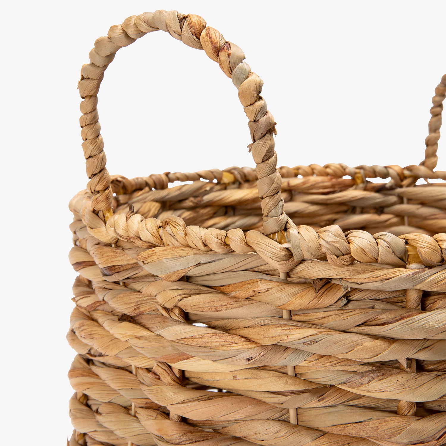 Canasto Tike M - Form Design