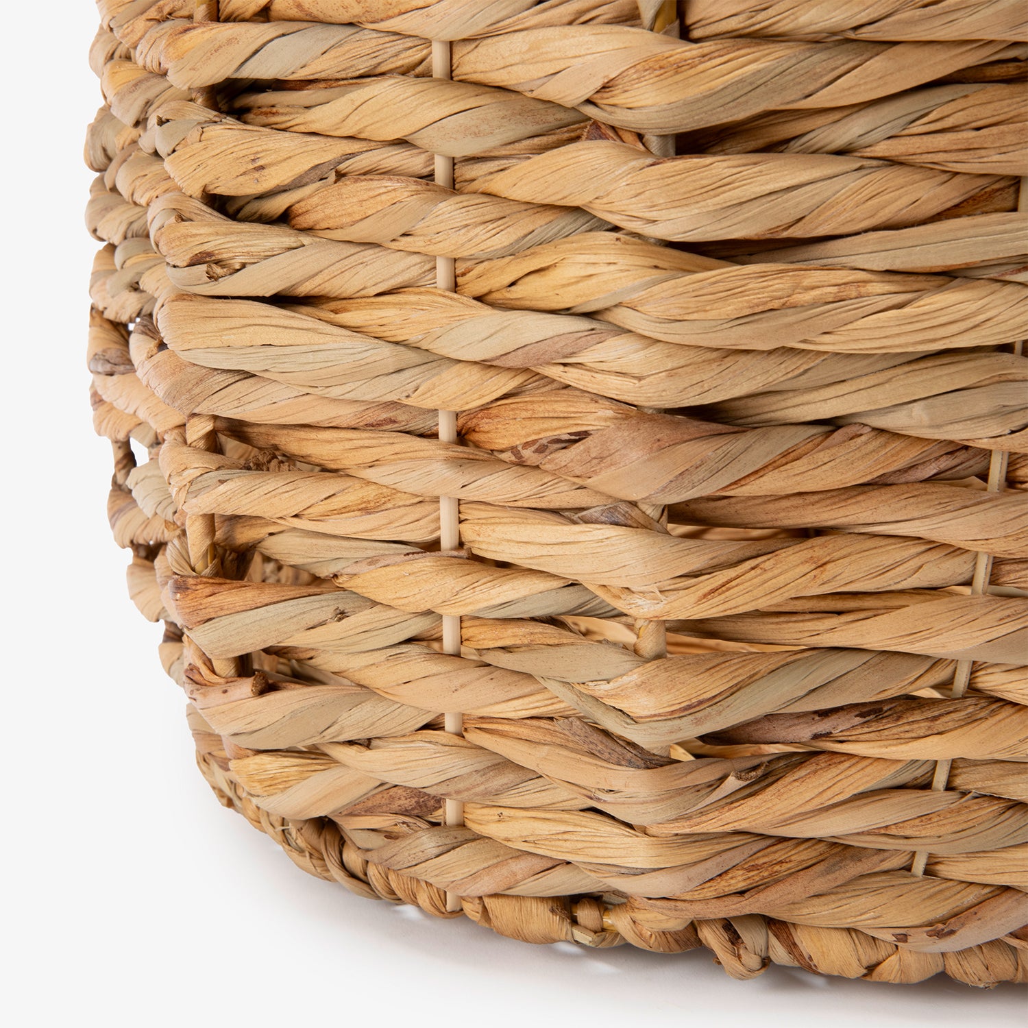 Canasto Tike M - Form Design