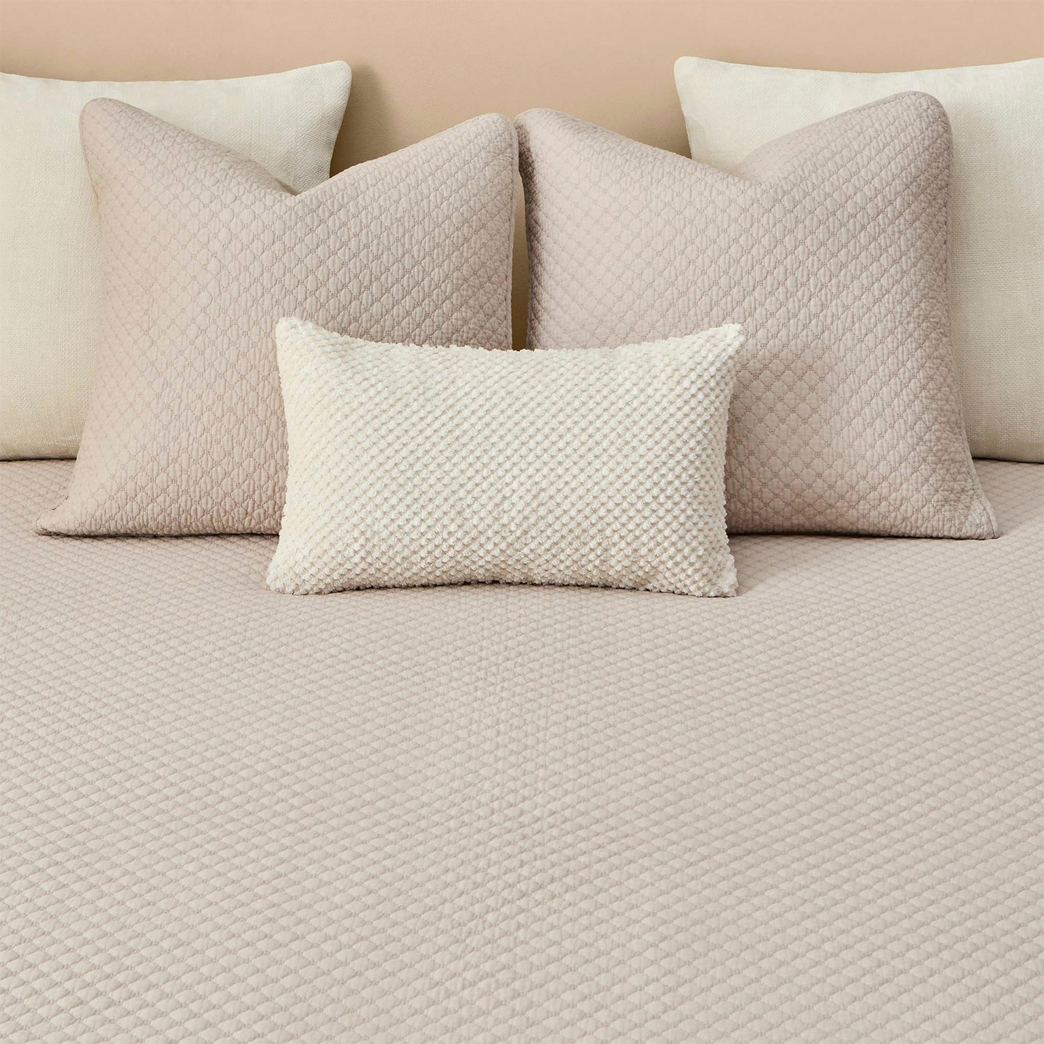 Colcha Cherancob 240x270 Gris (Cama 2 Plazas o Queen)