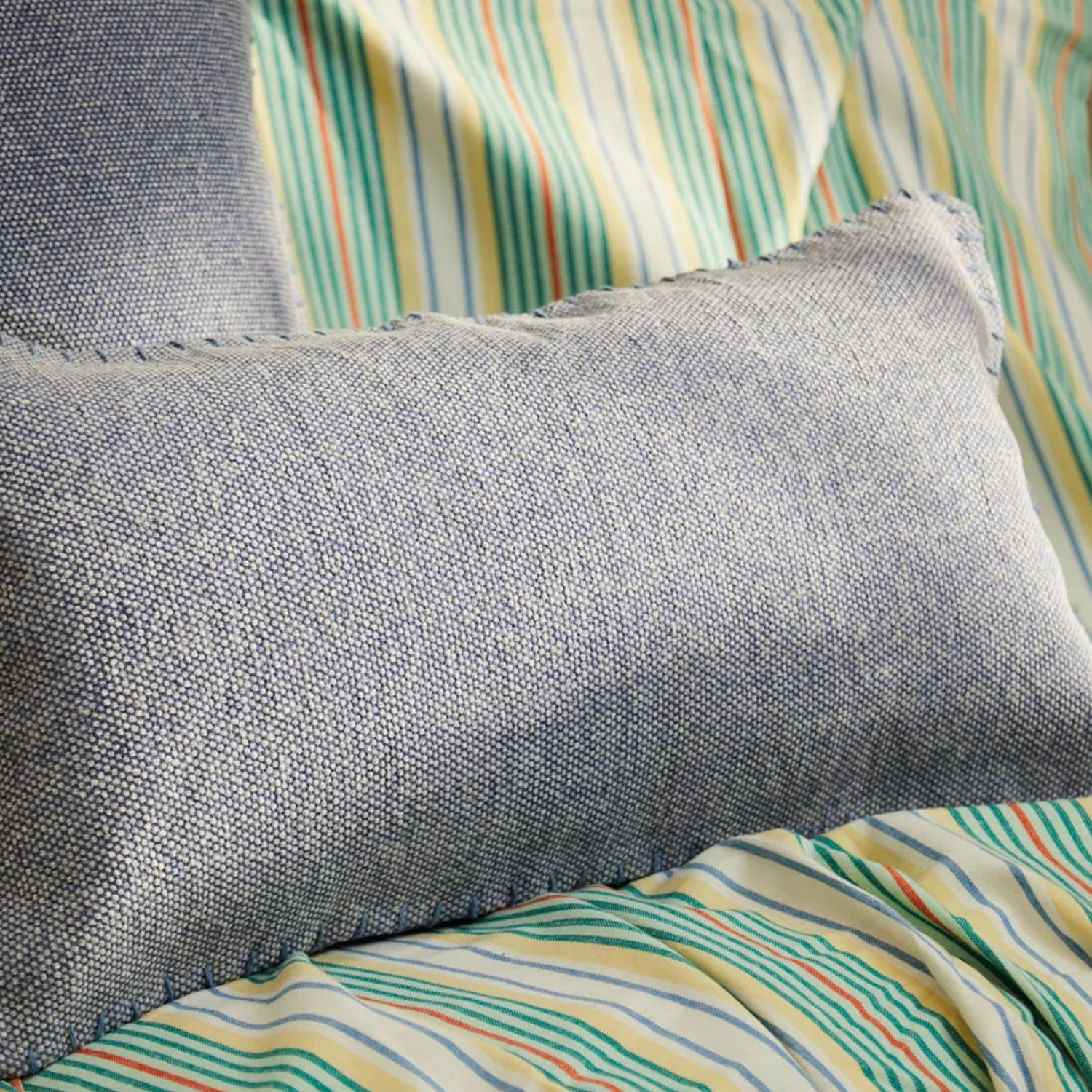 Funda Cojín Asana Azul 30x60