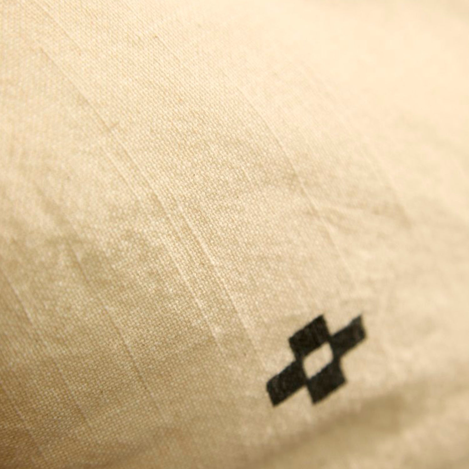 Funda Cojín Kobe 45x45 Crudo