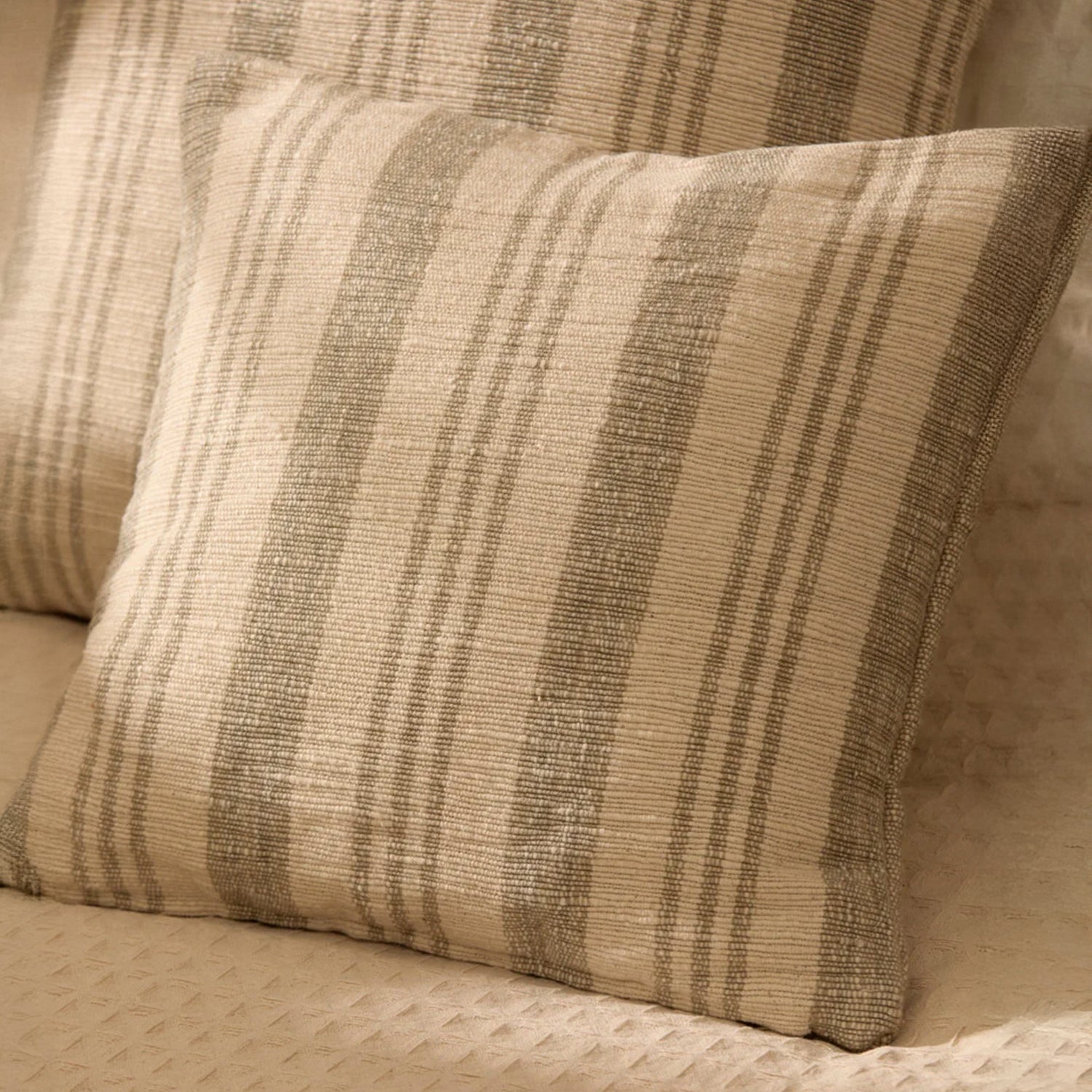 Funda Cojín Bacoli 45x45 Gris
