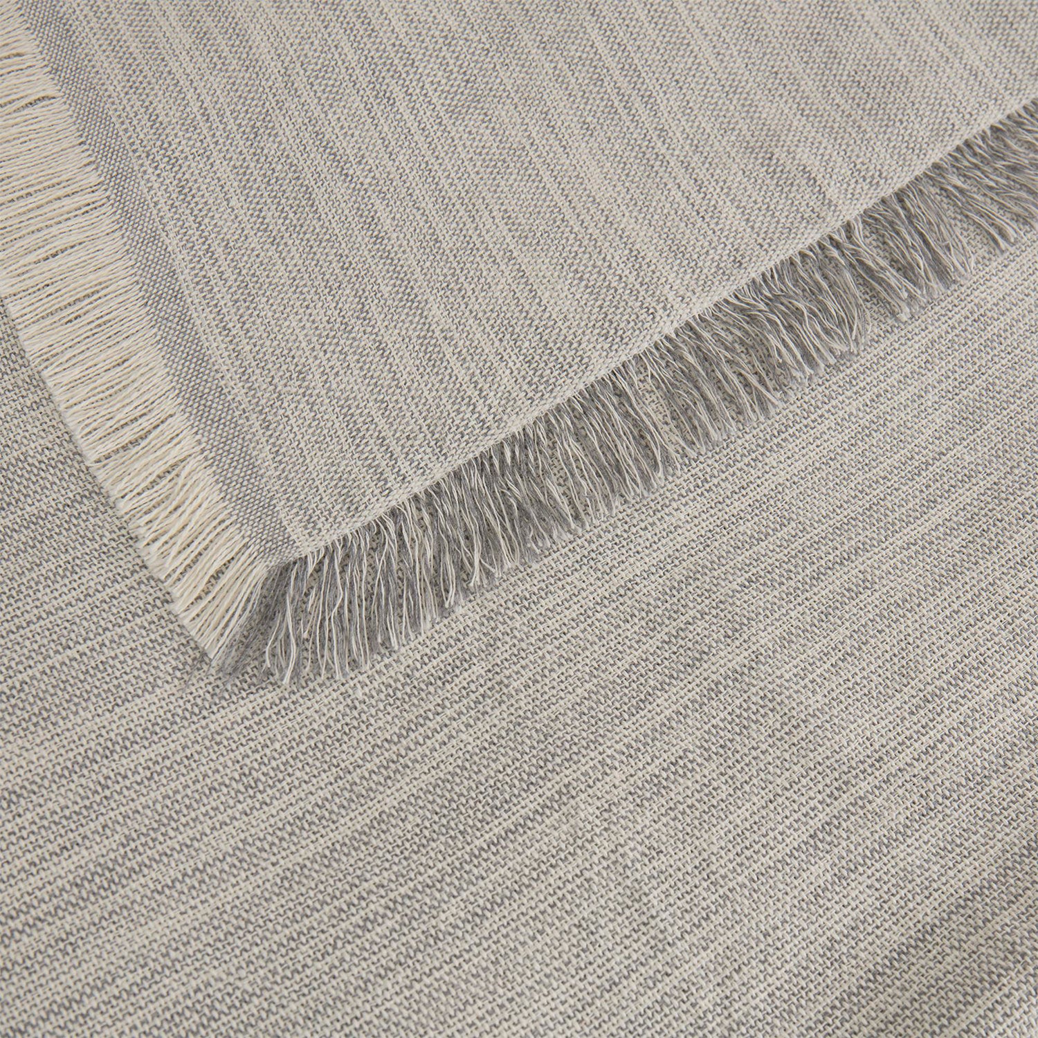 Colcha Grisfu 240x280 Gris Claro (Cama 2 Plazas o Queen)