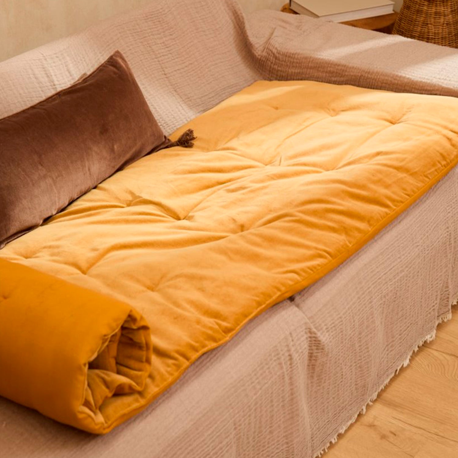 Piecera Velur Mostaza 220x70