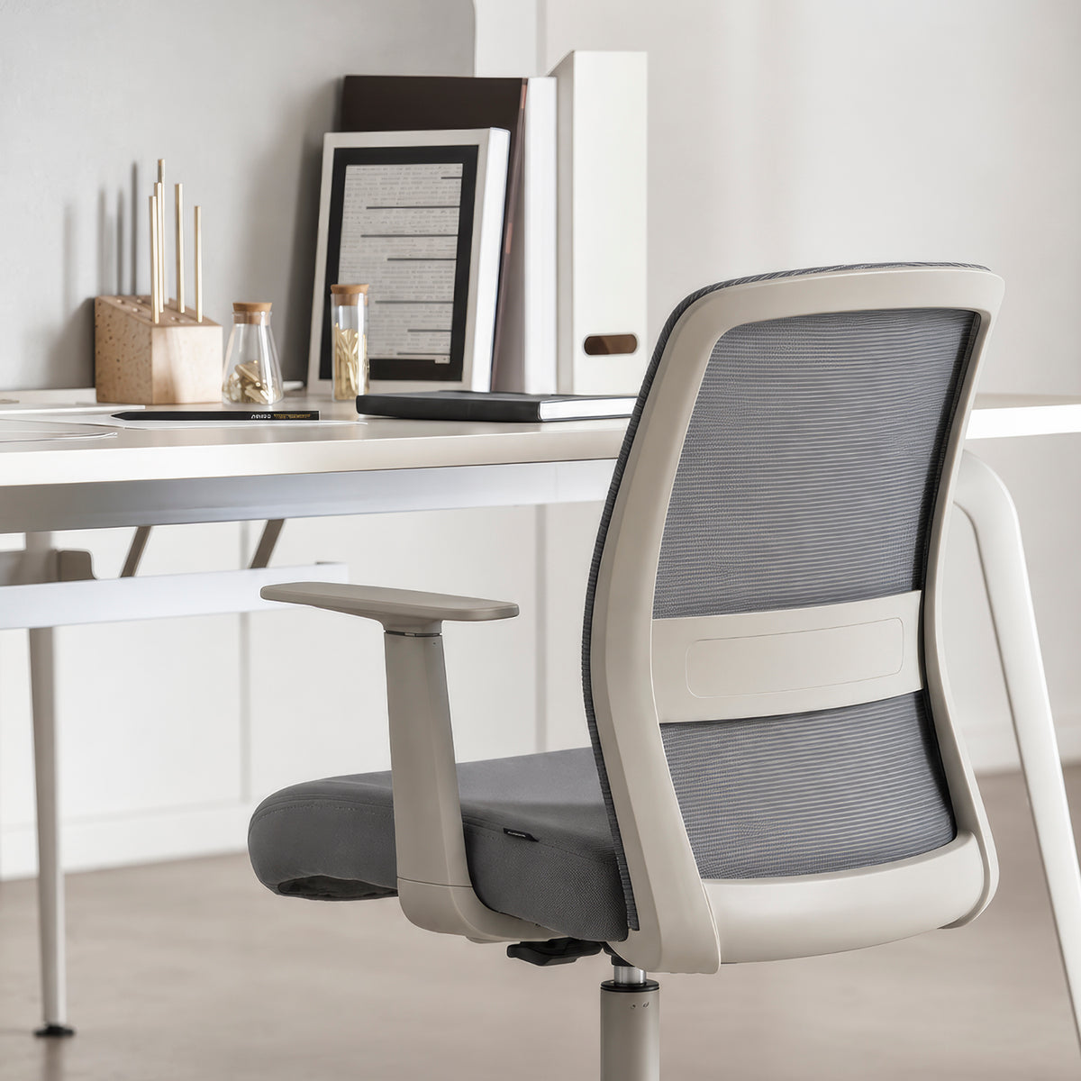 Silla Oficina Mesh Gris Claro