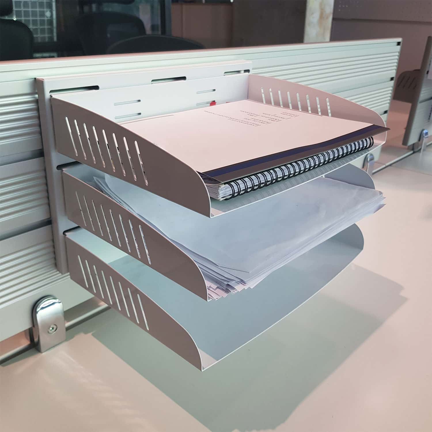Bandeja Triple Porta Documentos Colgante Blanco - Form Design - Accesorios Oficina